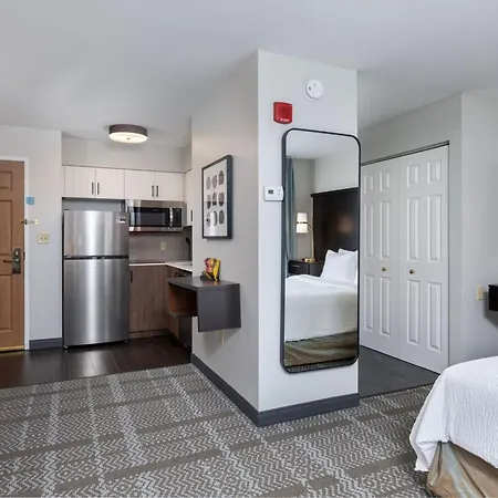 Staybridge Suites Madison - East By Ihg Exterior photo