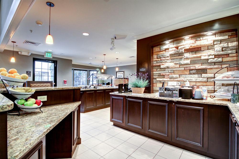 Hotel Staybridge - East By Ihg 3*