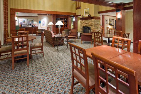 Staybridge - East By Ihg Hotel Madison